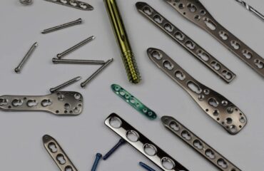 Materials of Orthopedic Implants